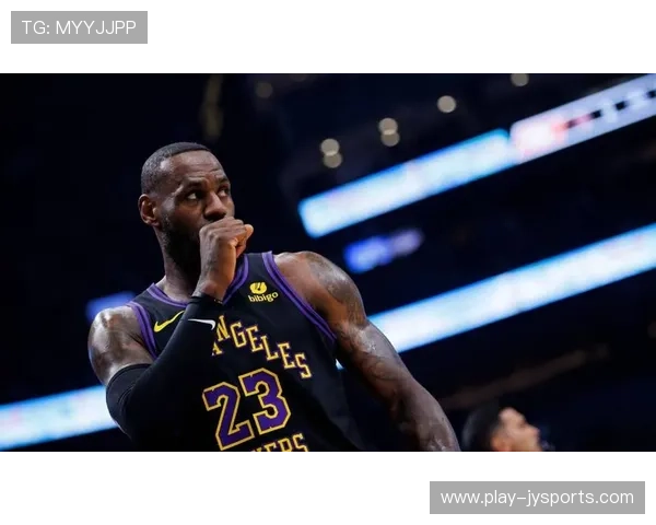 詹姆斯刷新NBA得分纪录再创历史新篇章成为联盟得分王